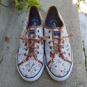 Sperry top-sider